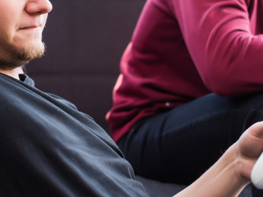 Smartphone, social e gaming: le nuove dipendenze degli adolescenti